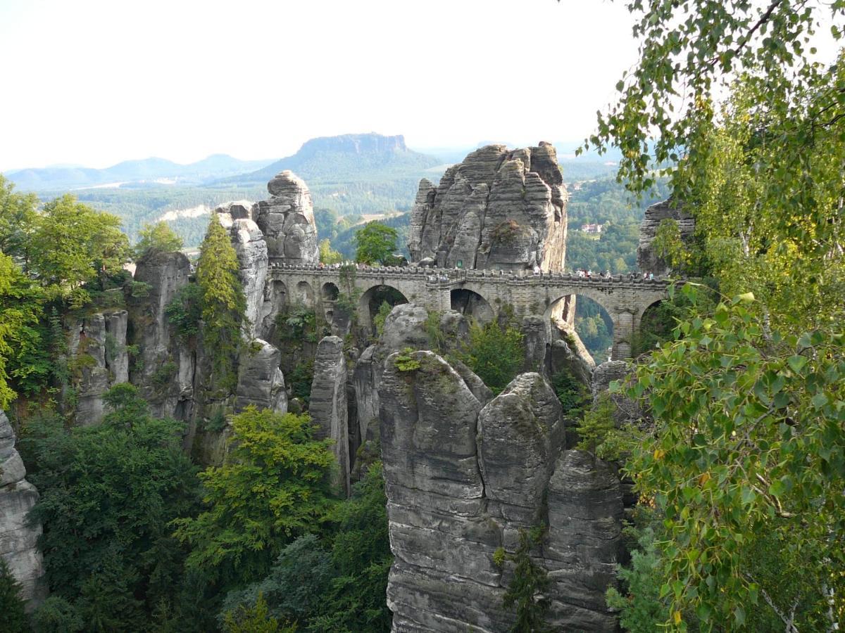 Guenstiges Doppelzimmer Saechsische Schweiz Mittelndorf エクステリア 写真