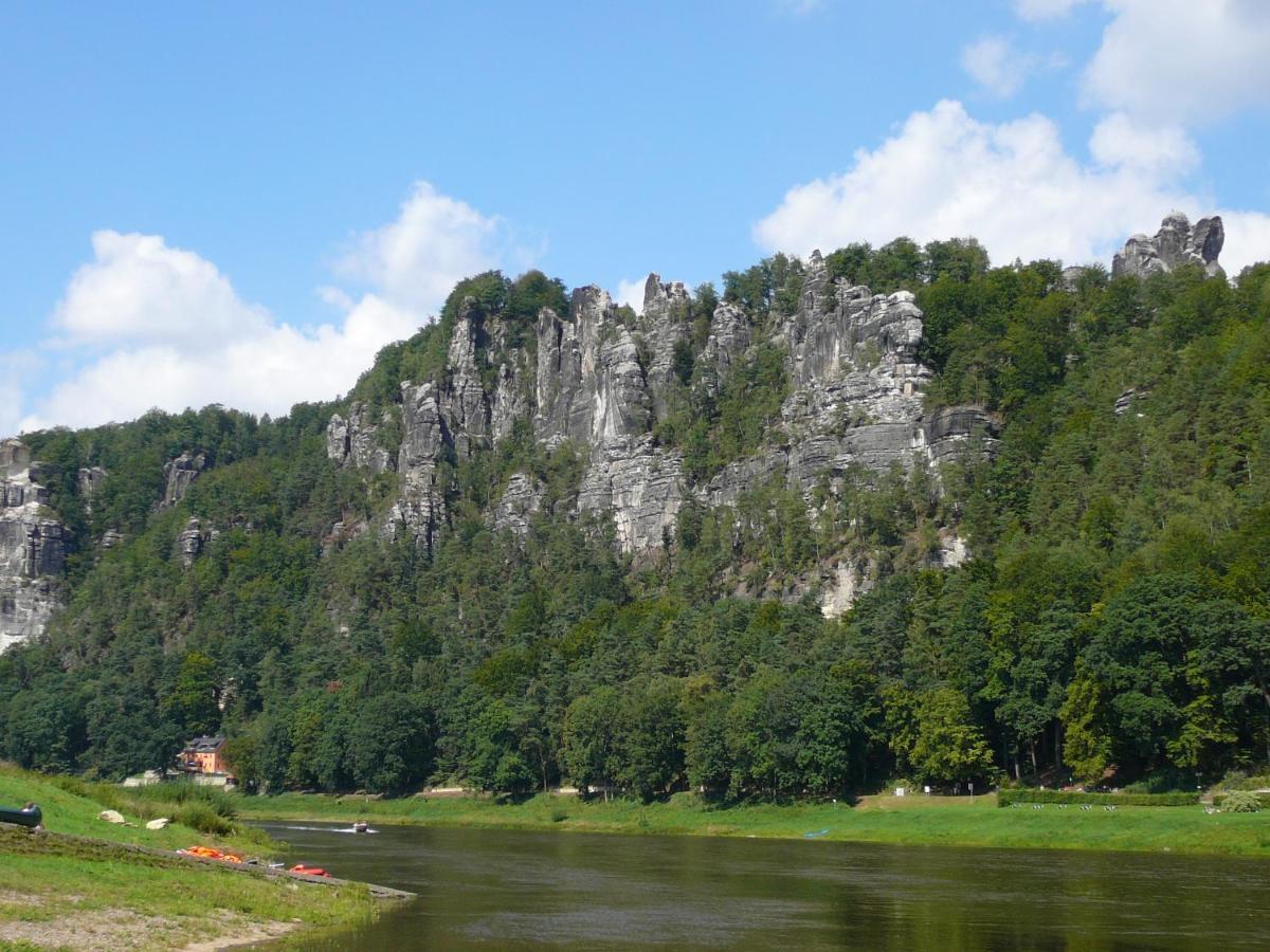 Guenstiges Doppelzimmer Saechsische Schweiz Mittelndorf エクステリア 写真